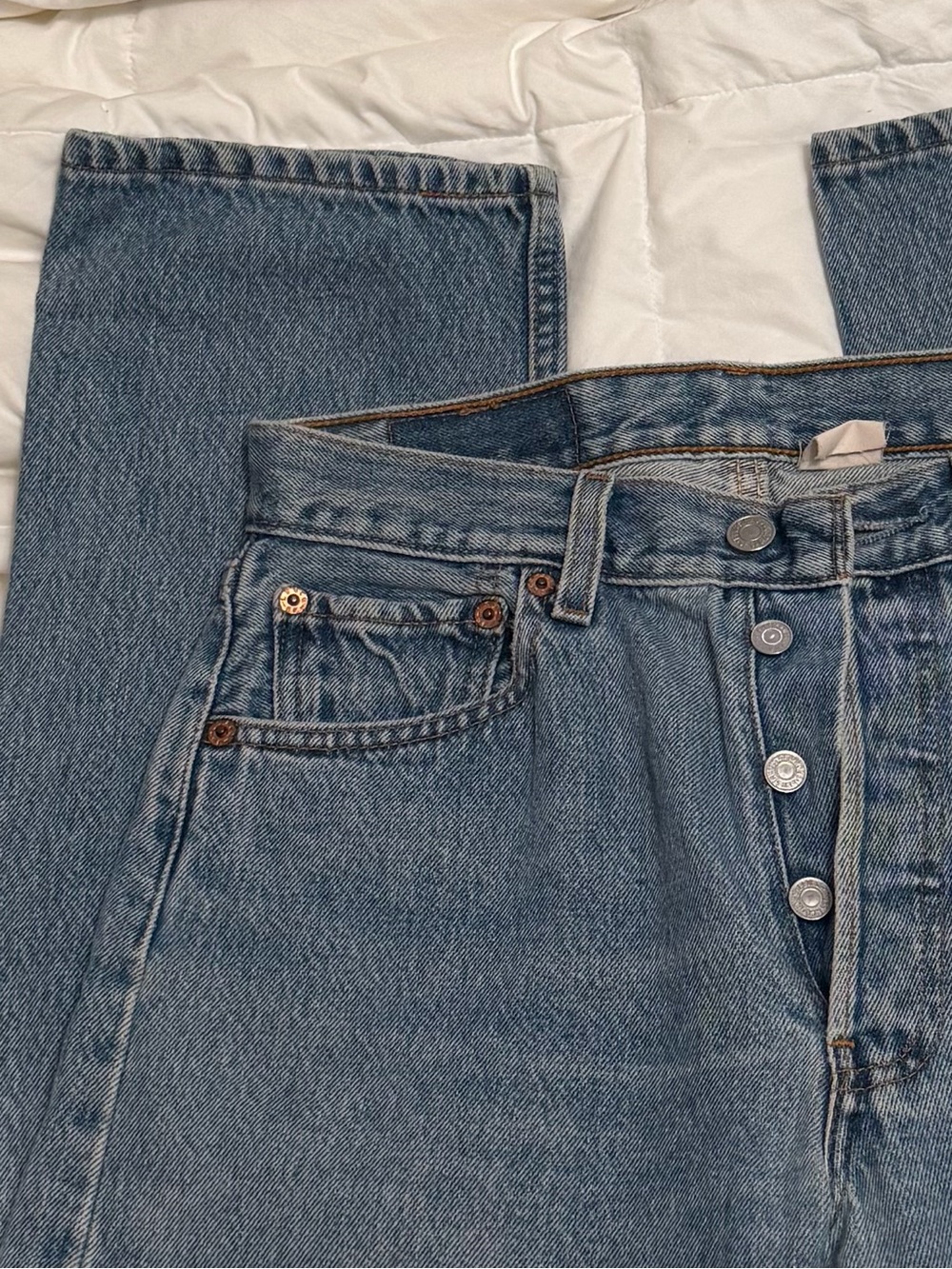 Levi 501 Light Blue Straight-Leg Women's Jeans with Button Fly